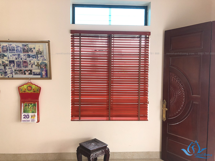 Giới thiệu mẫu rèm gỗ dành cho phòng khách MSJ308