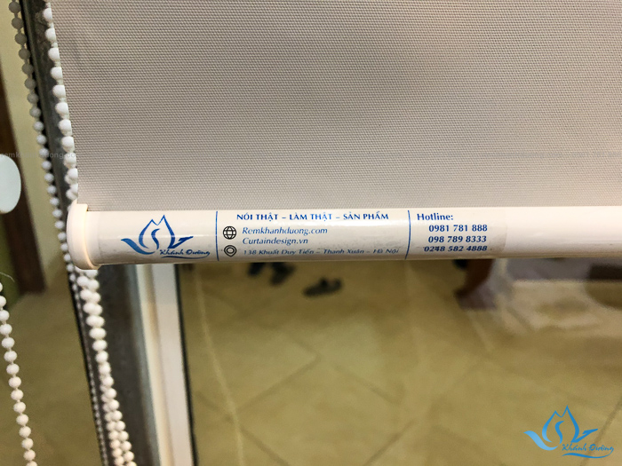 Chất liệu dày dặn của rèm cuốn KD-902