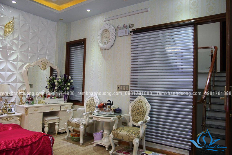 Rèm cuốn Hàn Quốc được ưa chuộng sử dụng tại phòng ngủ biệt thự bởi vẻ đẹp sang trọng, đơn giản