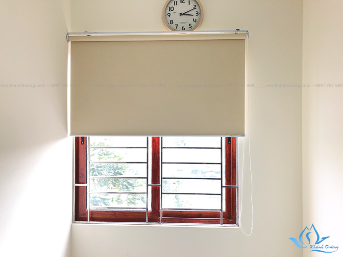 Thiết kế hiện đại của mẫu rèm cuốn KD-005