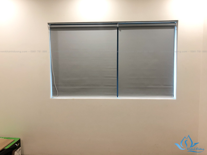 Tư vấn màn cuốn văn phòng KD-994