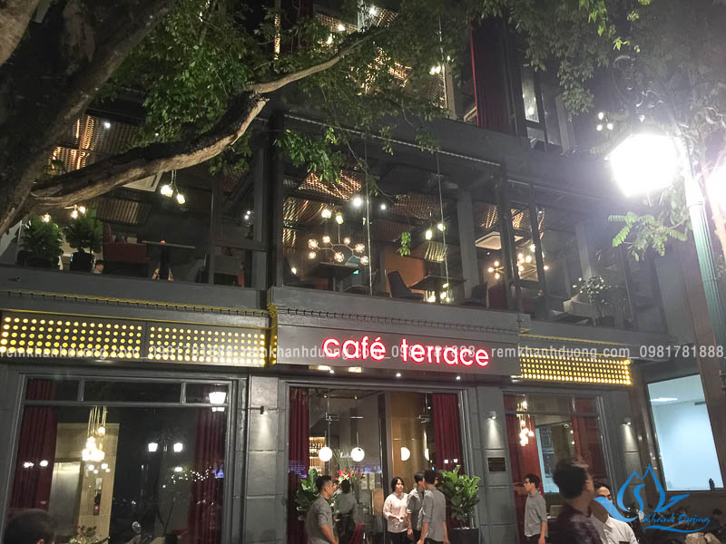 Tư vấn thiết kế rèm cửa đẹp cho quán cafe