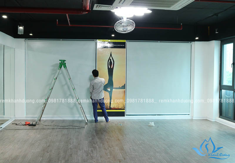Giới thiệu mẫu rèm cuốn trơn MA1895