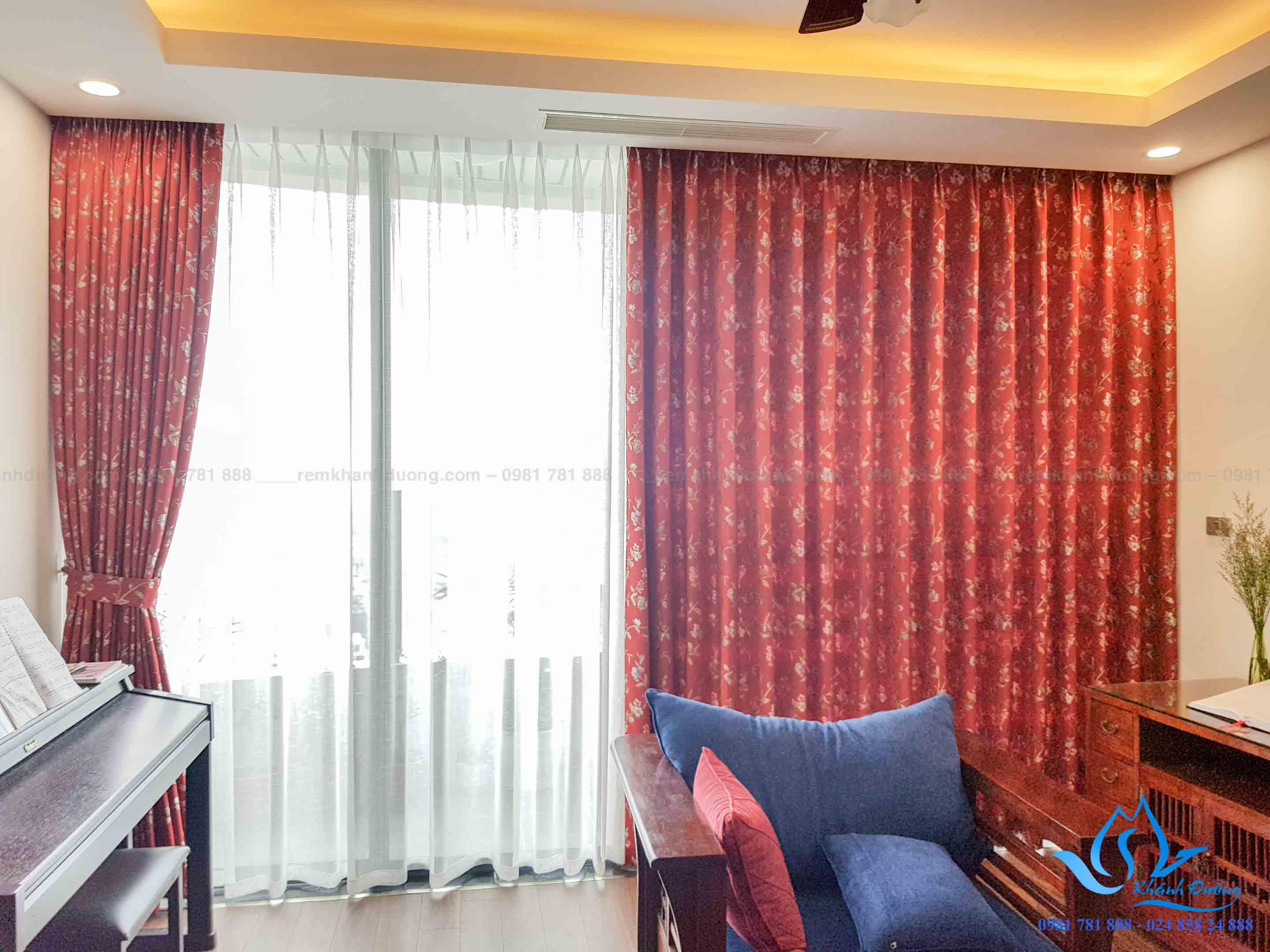 Rèm cửa màu đỏ cho người mệnh Hỏa đẹp