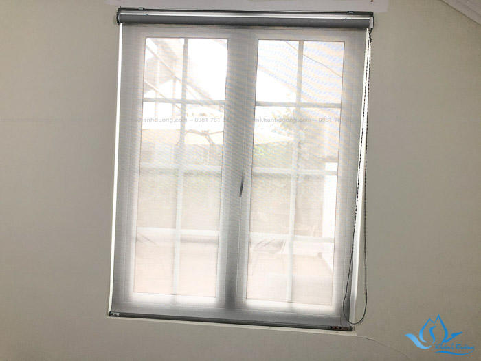 Giới thiệu mẫu rèm cuốn lưới hiện đại A4003