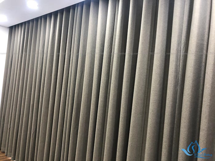 Kiểu dáng tự nhiên của rèm vải một màu HH888