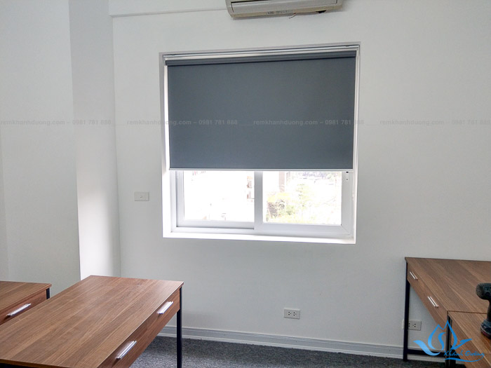 Rèm cuốn chống nắng văn phòng ở Vũ Phạm Hàm