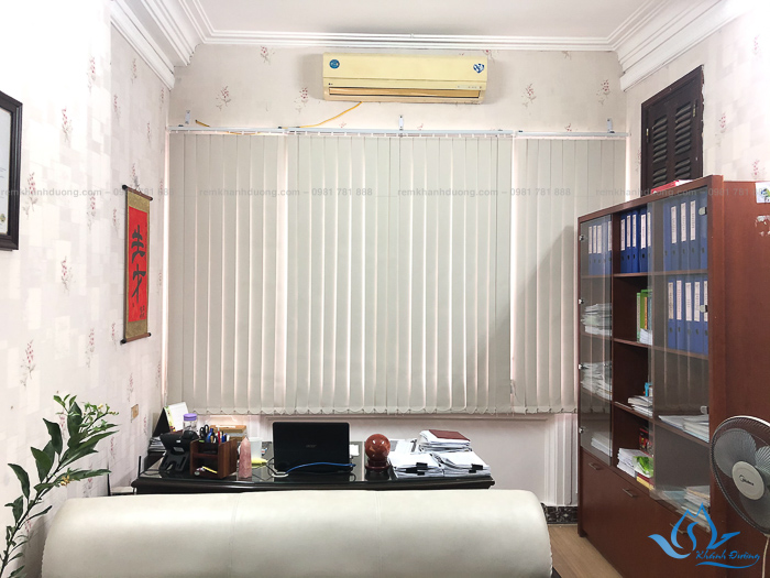 Bật mí mẫu rèm lá dọc giá rẻ KL-05