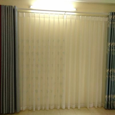 bo-rem-cua-vai-bi-dep-tai-chung-cu-vinhome-tran-duy-hung-rb-08-2