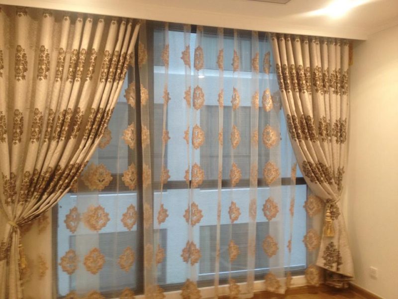 bo-rem-cua-vai-bi-dep-tai-chung-cu-vinhome-tran-duy-hung-rb-08-3