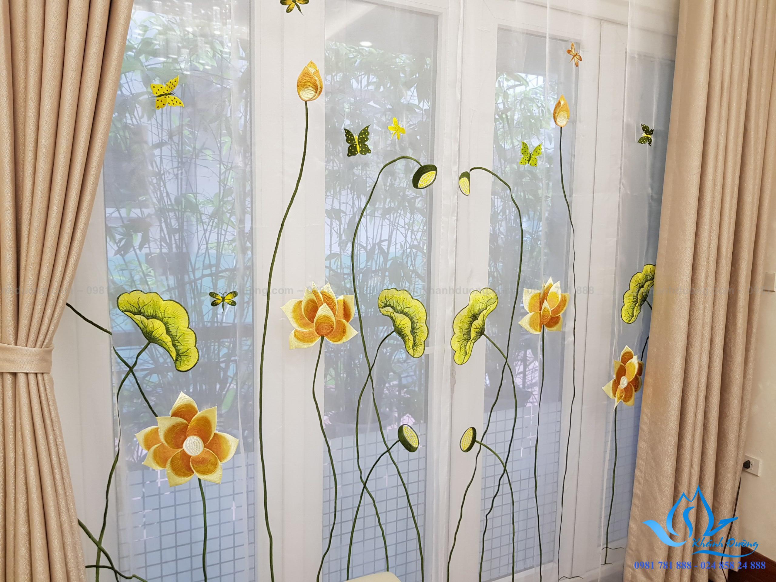 Chọn rèm vải voan cao cấp cho nhà biệt thự