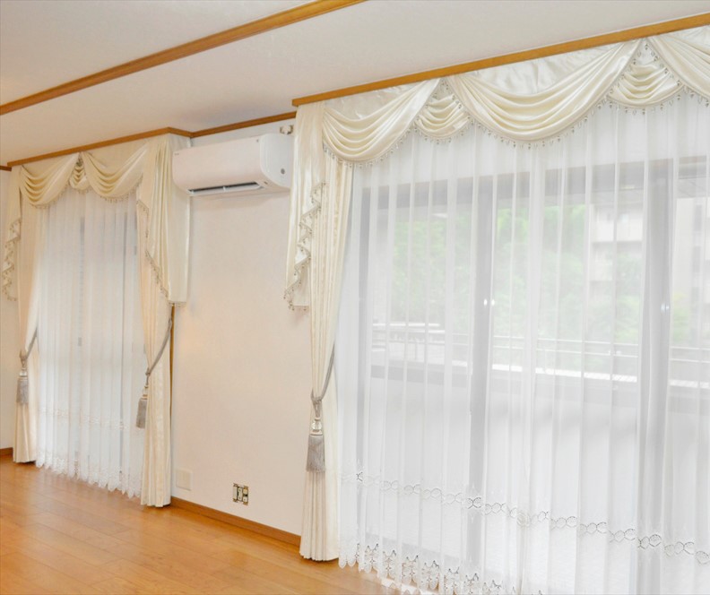 Rèm vải một màu phong cách cổ điển