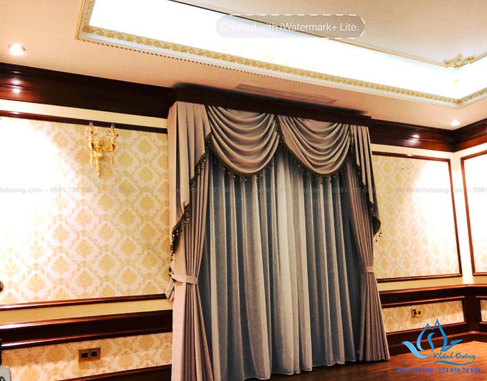 Chọn rèm tân cổ điển thanh lịch cho biệt thự tại KĐT Việt Hưng GP 502