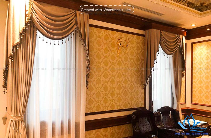 Chọn rèm tân cổ điển thanh lịch cho biệt thự tại KĐT Việt Hưng GP 502