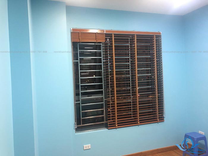 Rèm gỗ chống nắng cửa sổ chung cư tầng cao quận Nam Từ Liêm MSJ 007