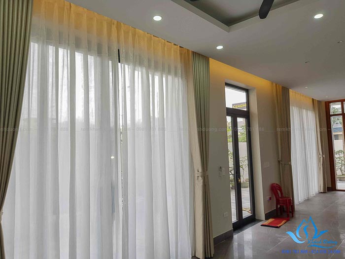 CÔNG TRÌNH RÈM VẢI HAI LỚP TẠI NHÀ ANH HÒA Ở BỈM SƠN TỈNH THANH HÓA