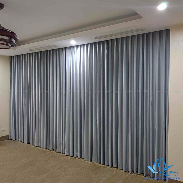 CÔNG TRÌNH THI CÔNG RÈM NHÀ CHỊ HUYỀN Ở THỤY KHÊ