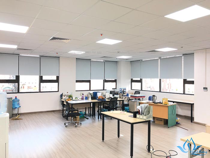 Báo giá rèm cuốn cửa sổ đẹp nhất cho văn phòng tại phố Trung Kính