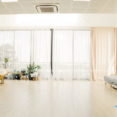 Lắp đặt rèm voan trắng đẹp giá rẻ cho studio Kim Mã, Hà Nội RV 02