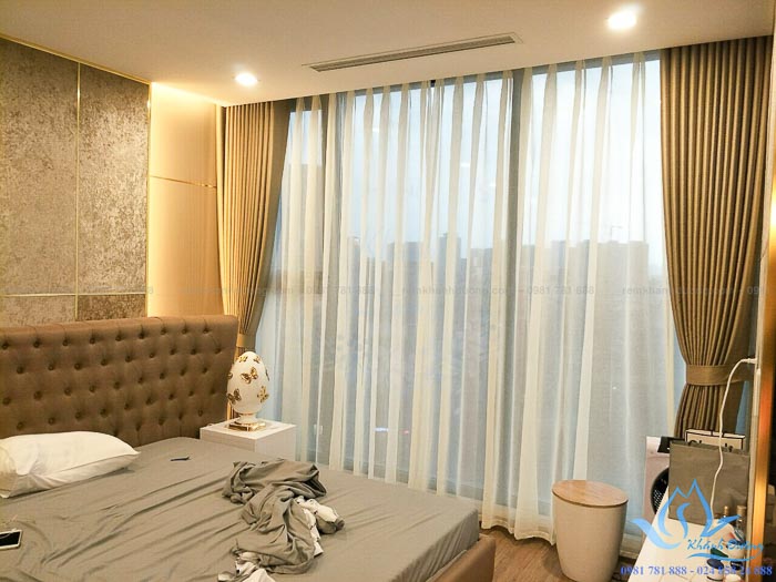 Lắp đặt rèm vải hai lớp phòng ngủ chung cư Vincom Liễu Giai TM-75-15