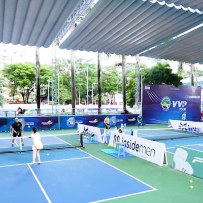 Mái che sân Pickleball hệ bạt mái xếp lượn sóng tại Tây Hồ, Hà Nội