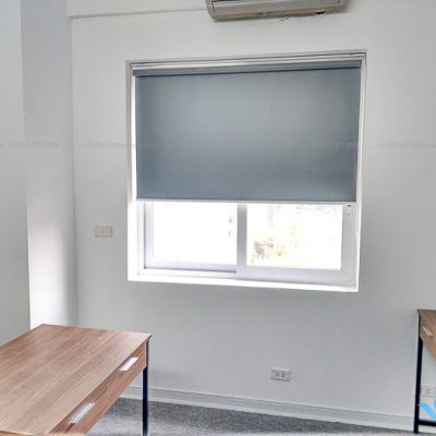 Màn cuốn chắn sáng cách nhiệt tốt tại Vũ Phạm Hàm, Hà Nội RC13