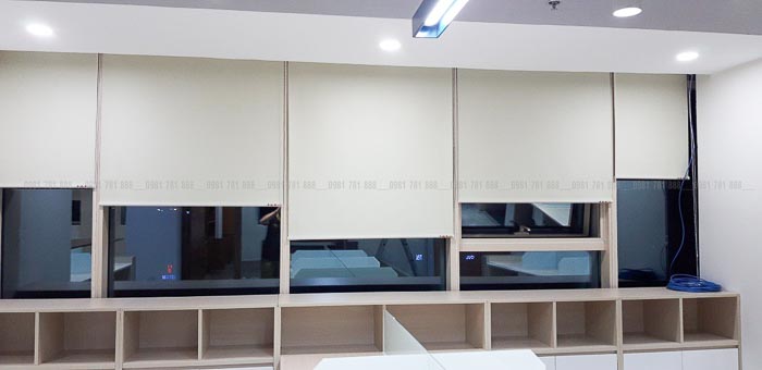 Màn cuốn cửa sổ văn phòng hiện đại tại Thái Hà, Hà Nội DuAn 18001