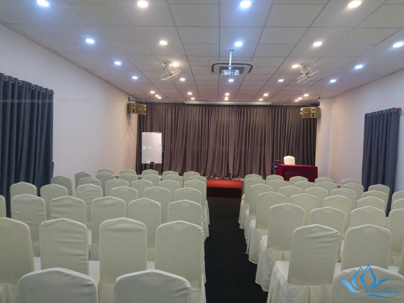Mẫu rèm hội trường hiện đại nhất tại Nguyễn Thái Học, Hà Nội HT12