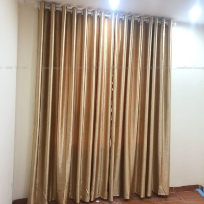 RV23 lắp đặt rèm vải tại nhà