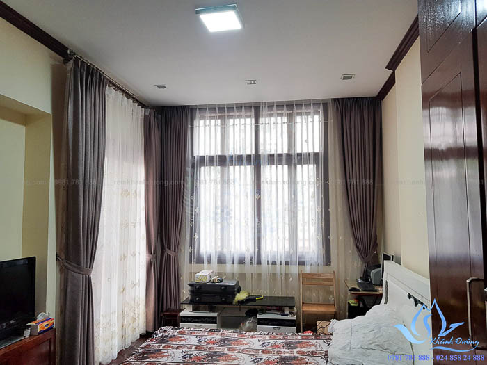 Mẫu rèm vải Hàn Quốc voan hoa thêu tay phòng ngủ tại Mỹ Đình 6800-9