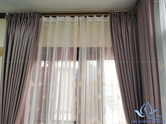 Mẫu rèm vải Hàn Quốc voan hoa thêu tay phòng ngủ tại Mỹ Đình 6800-9