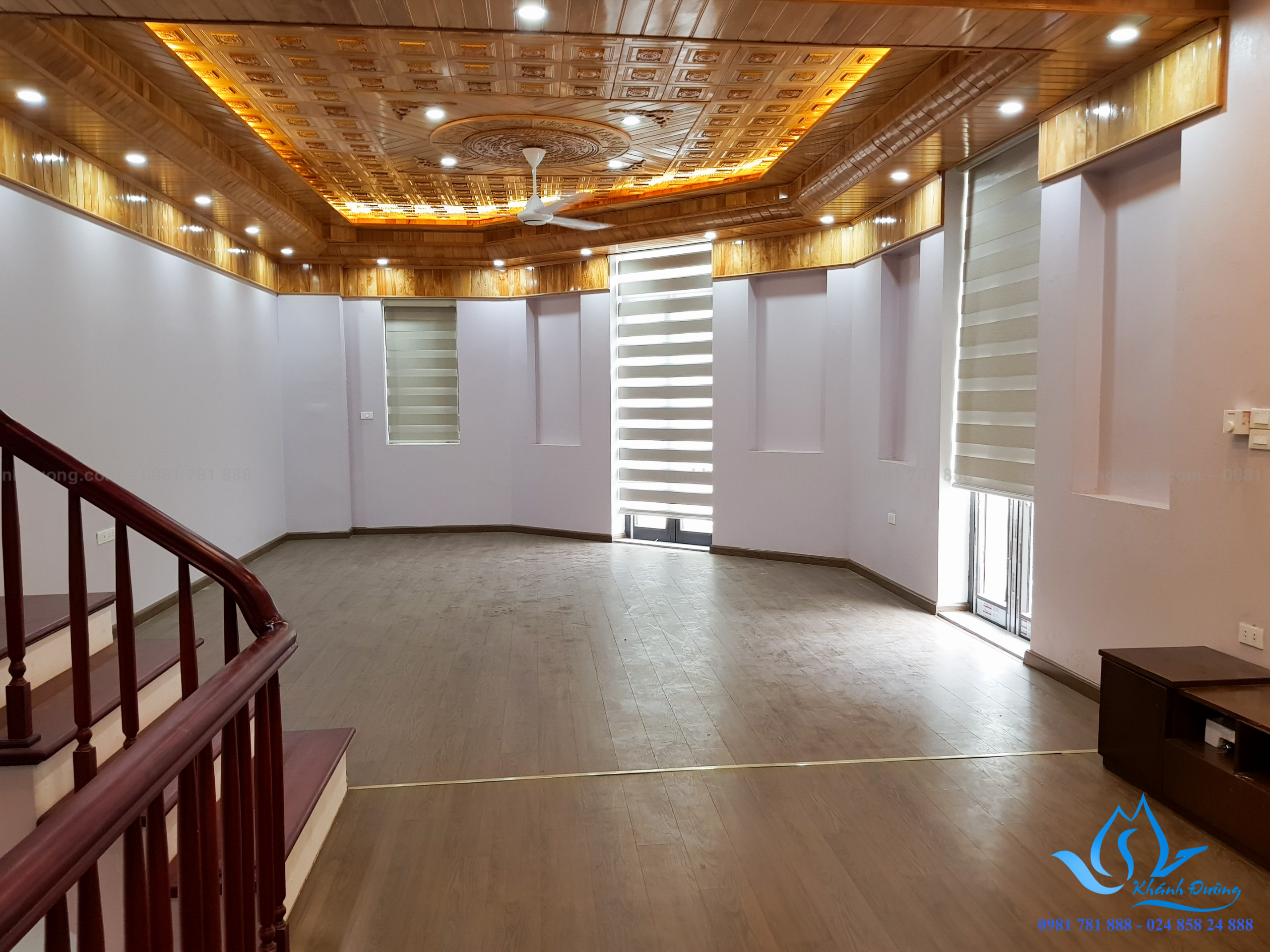 Mẫu rèm cầu vồng ấn tượng tại Nguyễn Xiển, Hà Nội