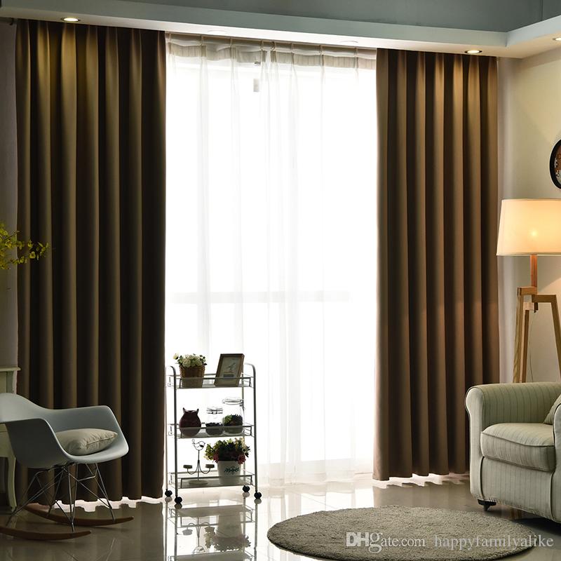 Chất liệu kết hợp với màu sắc hiện đại của tấm rèm chung cư Chất liệu kết hợp với màu sắc hiện đại của tấm rèm chung cư