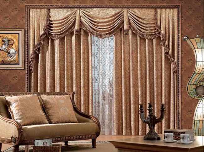 Rèm vải cổ điển có khả năng chống nắng, cản sáng và giúp không gian thêm trang nhã, ấn tượng hơn