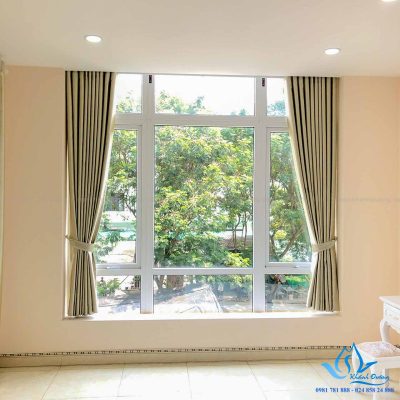 Rèm cửa một màu đẹp cho cửa sổ nhỏ Nguyễn Phong Sắc, Hà Nội GA58