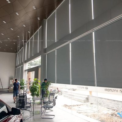 rem-cua-so-cuon-danh-cho-showroom-oto-tai-vo-chi-cong-ha-noi-kd-902-1