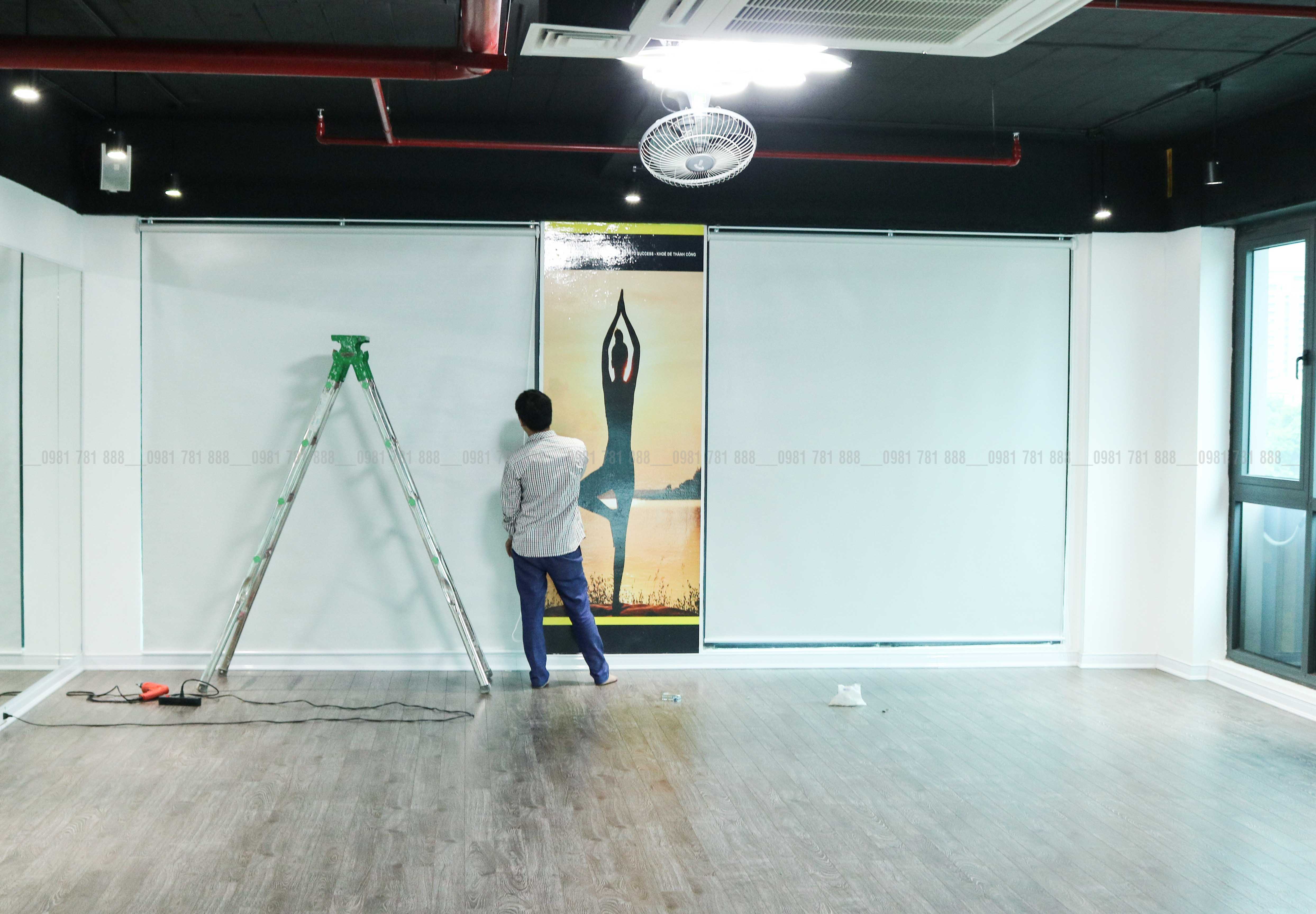 Lắp đặt rèm cuốn DuAn 1803 cho phòng tập yoga hiện đại, thanh lịch