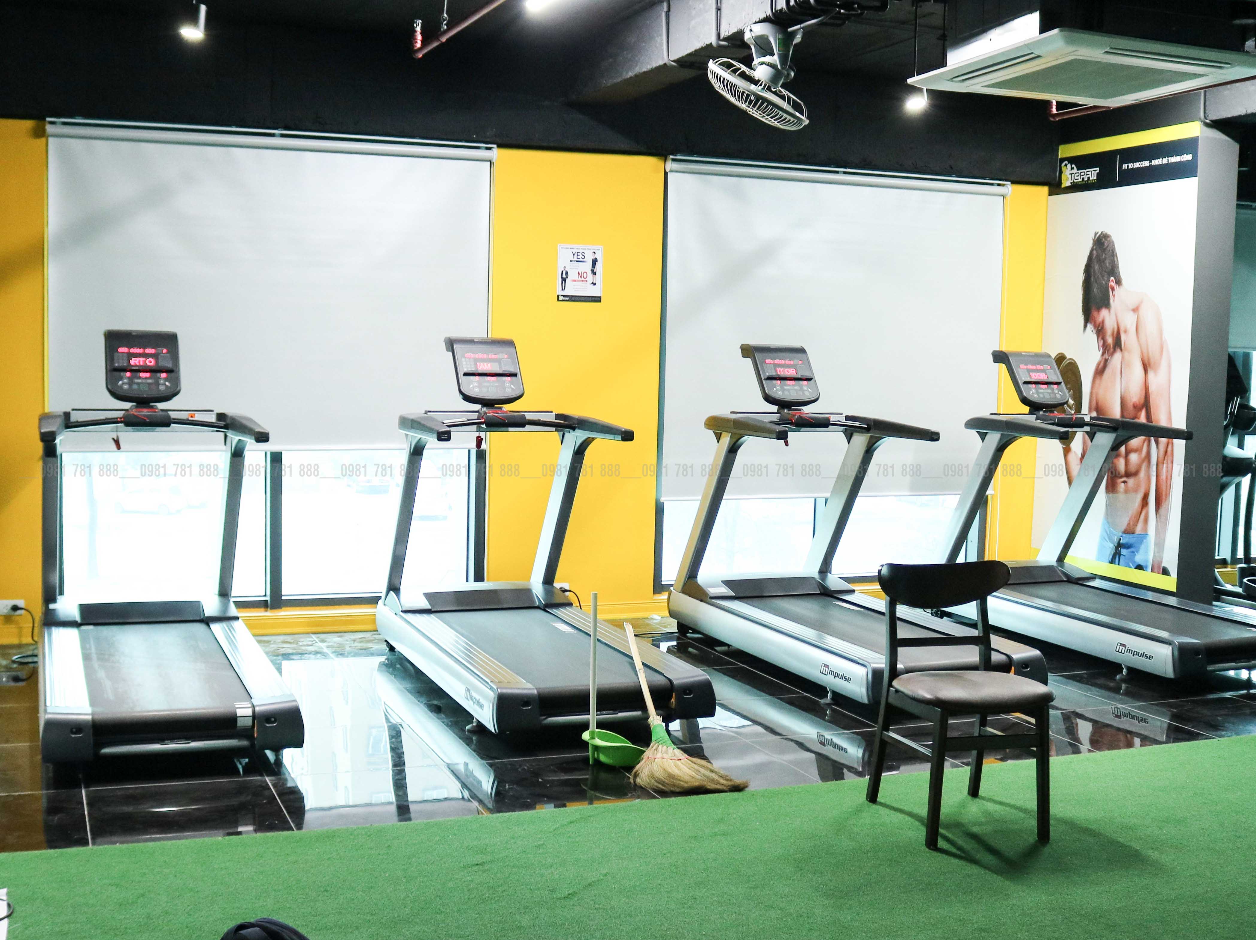rem-cuon-cho-phong-yoga-va-gym-dep-tai-vincom-tran-duy-hung-duan1803-5
