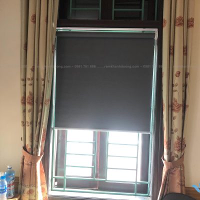 Rèm cuốn cửa sổ chống nắng hiện đại Đức Diễn, Hà Nội MA 8005