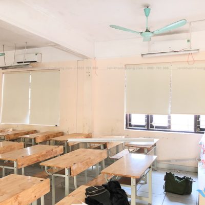 26. RCC-03 380K hộp máng cầu vồng- lớp học THPT Cầu Giấy (10)