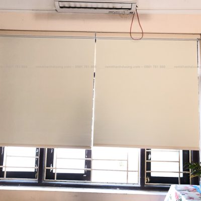 Rèm cuốn nhựa PVC chống nắng tốt tại THPT Cầu Giấy, Hà Nội RCC-03