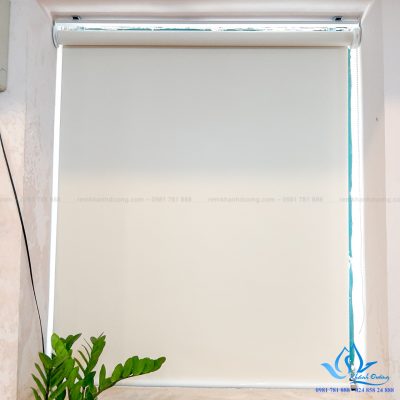 Rèm cuốn RCN-101 nhỏ gọn, đơn giản, không hề tốn diện tích