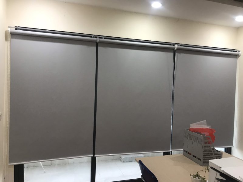 Rèm cuốn trơn đa năng cho văn phòng, nhà ở tại Nam Từ Liêm