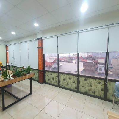 Rèm cuốn văn phòng đơn giản, sang trọng cho văn phòng tại Nguyễn Trãi
