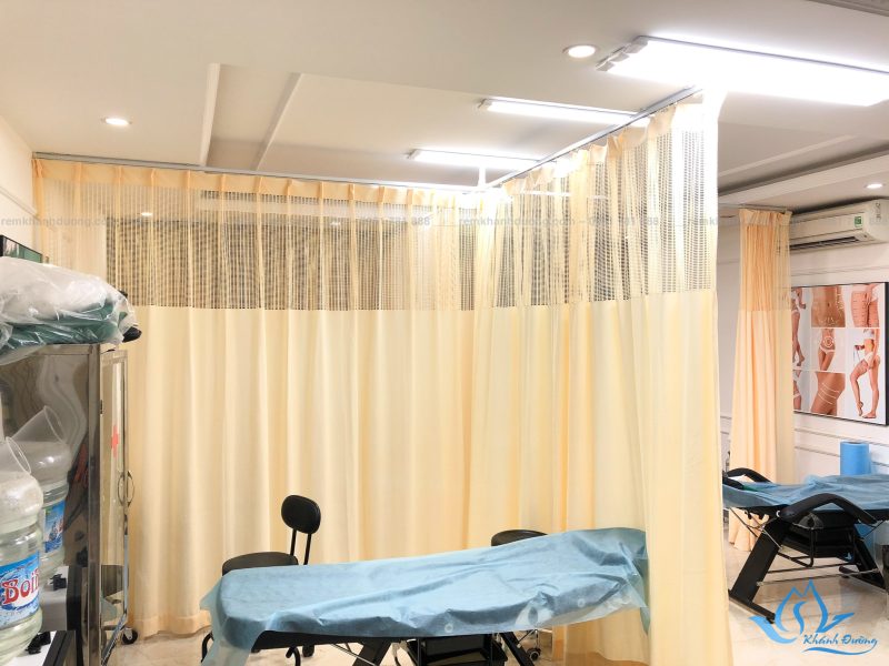 Rèm đẹp ngăn giường cho thẩm mĩ viện SP 34 ở Ba Đình