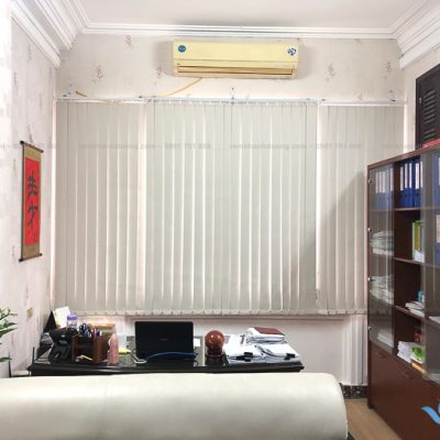 Rèm lá dọc giá rẻ dành cho văn phòng tại Nguyễn Văn Cừ, Hà Nội KL-05