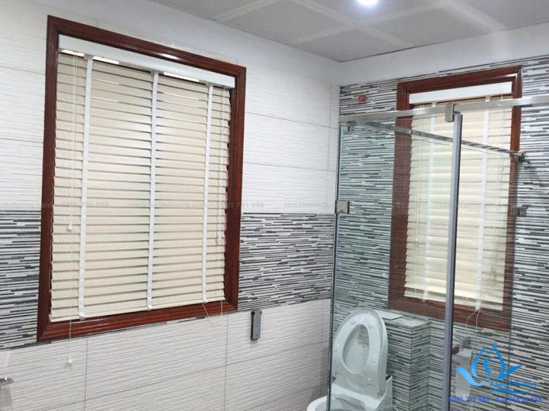 Rèm nhựa giả gỗ MSJ 501 tích hợp nhiều ưu điểm vượt trội