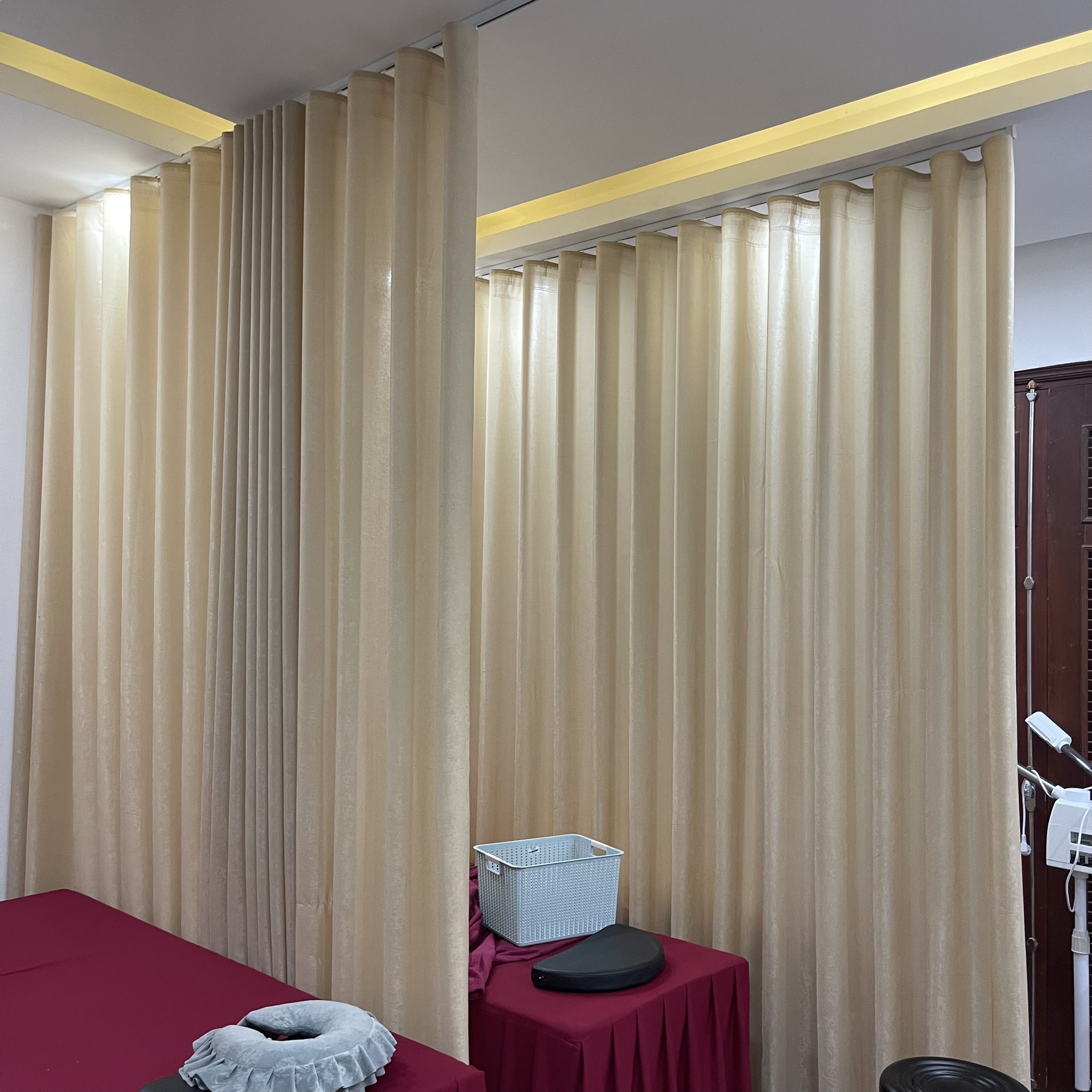 Rèm Spa voan lụa cao cấp cho Spa tại Nguyễn Văn Huyên, Cầu Giấy