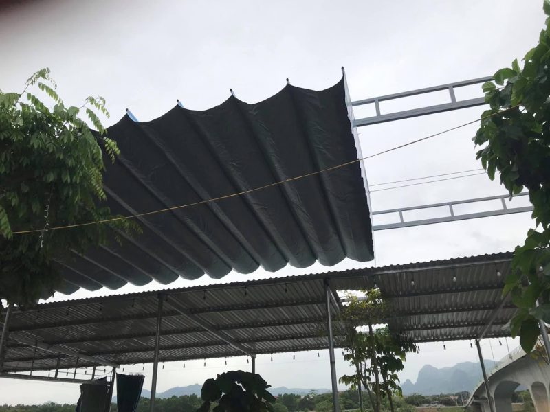 Mái xếp lượn sóng vải bạt ngoài trời cao cấp tại Long Biên