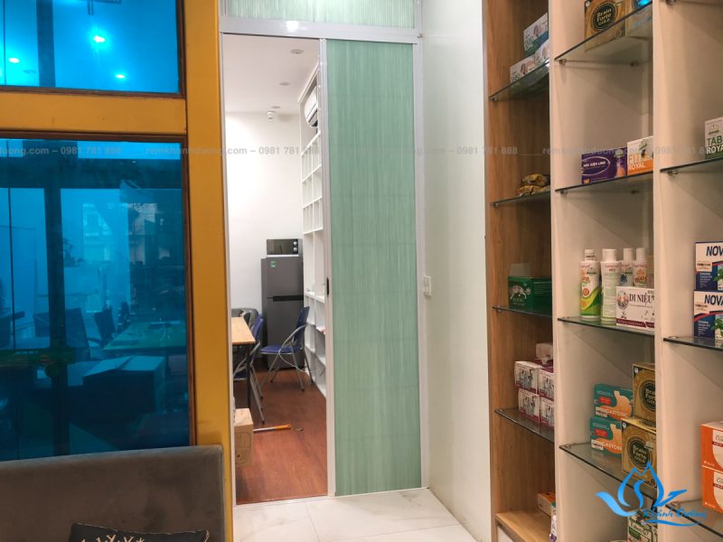 Rèm vách ngắn tổ ong lắp đặt tại 132 Khuất Duy Tiến